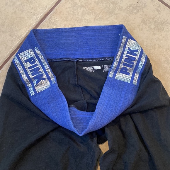 PINK Victoria’s Secret crop Capri pants with rhinestone’s on the waist band - Picture 2 of 3